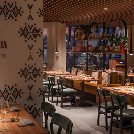 Altapura Hôtel&spa Hotel 5*