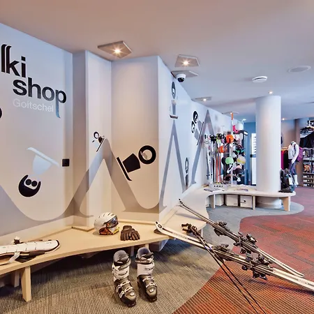 Altapura & فال تورُن