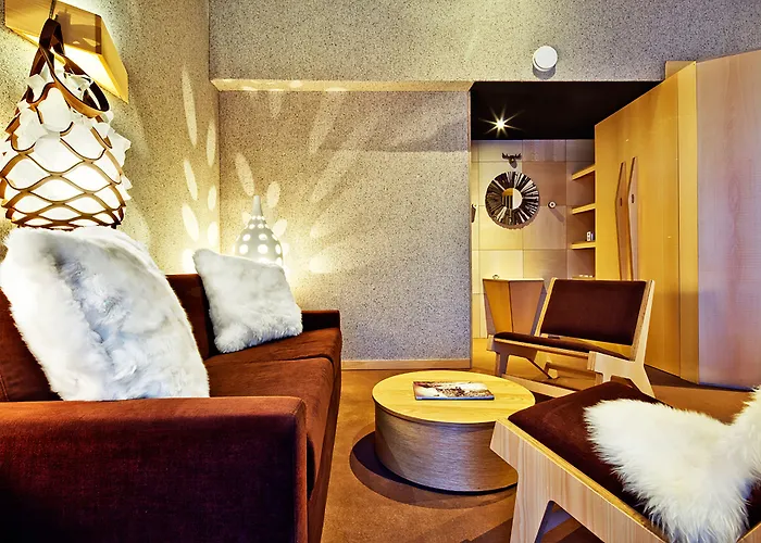 Готель Altapura &