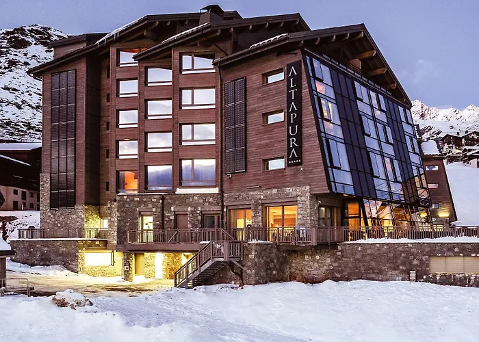 Готель Altapura & 5*