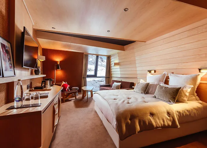 Готель Altapura &